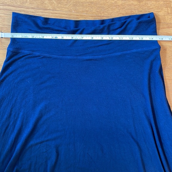 Stewart & Brown jersey skirt - Picture 6 of 7